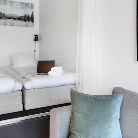 Hoom Home & Hotel Sollentuna Exterior foto