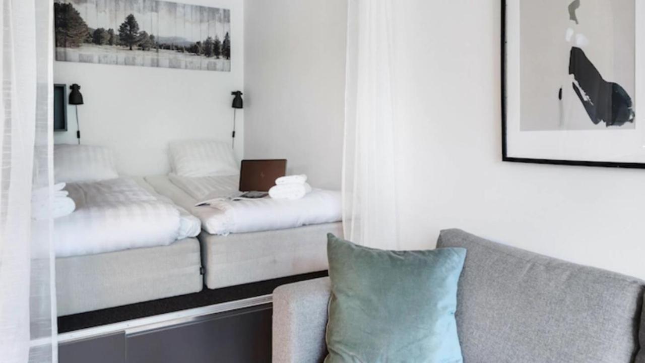 Hoom Home & Hotel Sollentuna Exterior foto